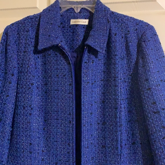 Beautiful blue boucle fabric jacket/8 - Picture 3 of 4